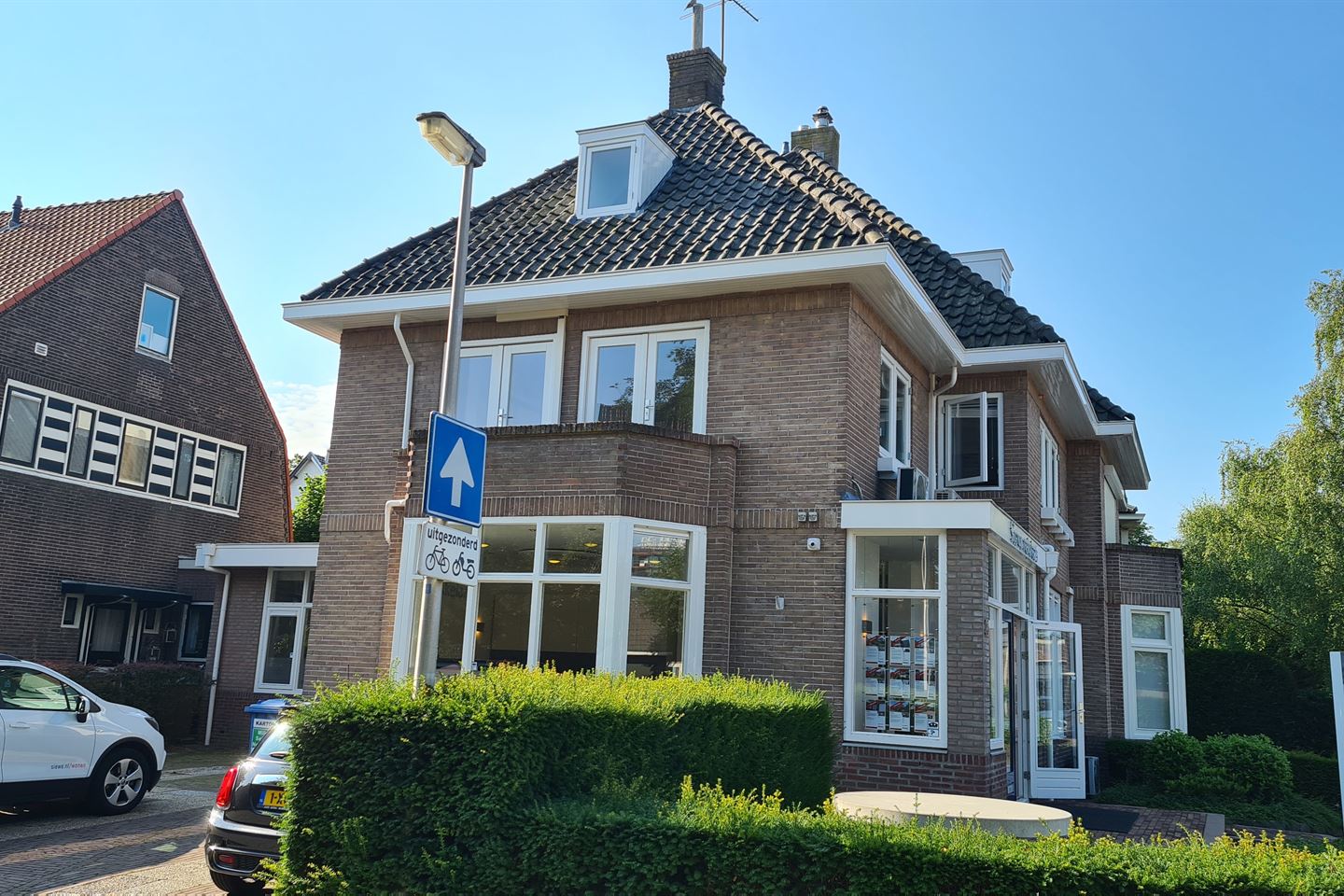 Bekijk foto 3 van Albrechtlaan 26