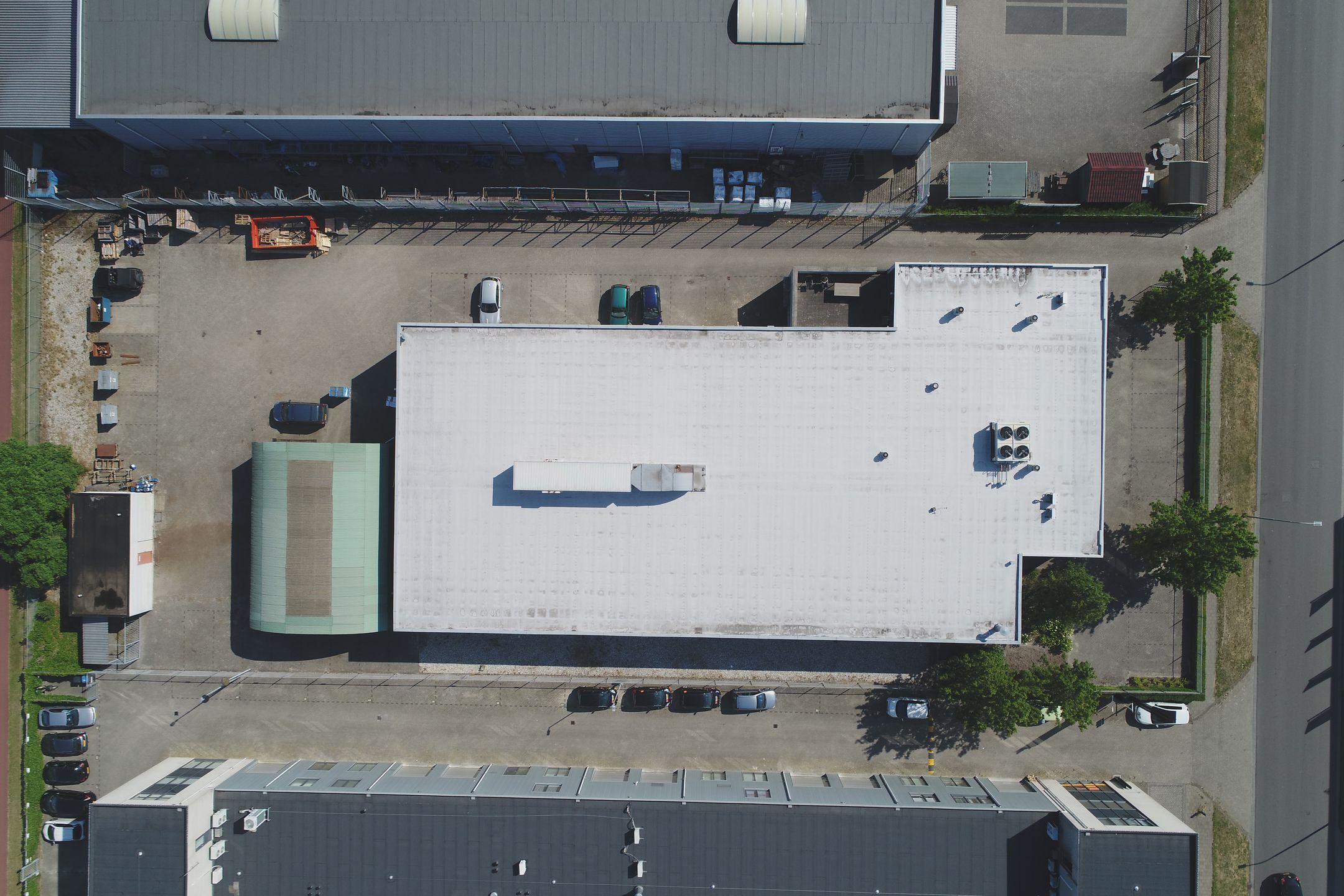 Bedrijfshal Tilburg Zoek bedrijfshallen te huur Aphroditestraat 1 5047 TW Tilburg [funda in