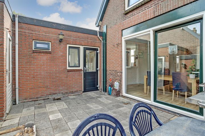 Bekijk foto 18 van Wagenaarstraat 17