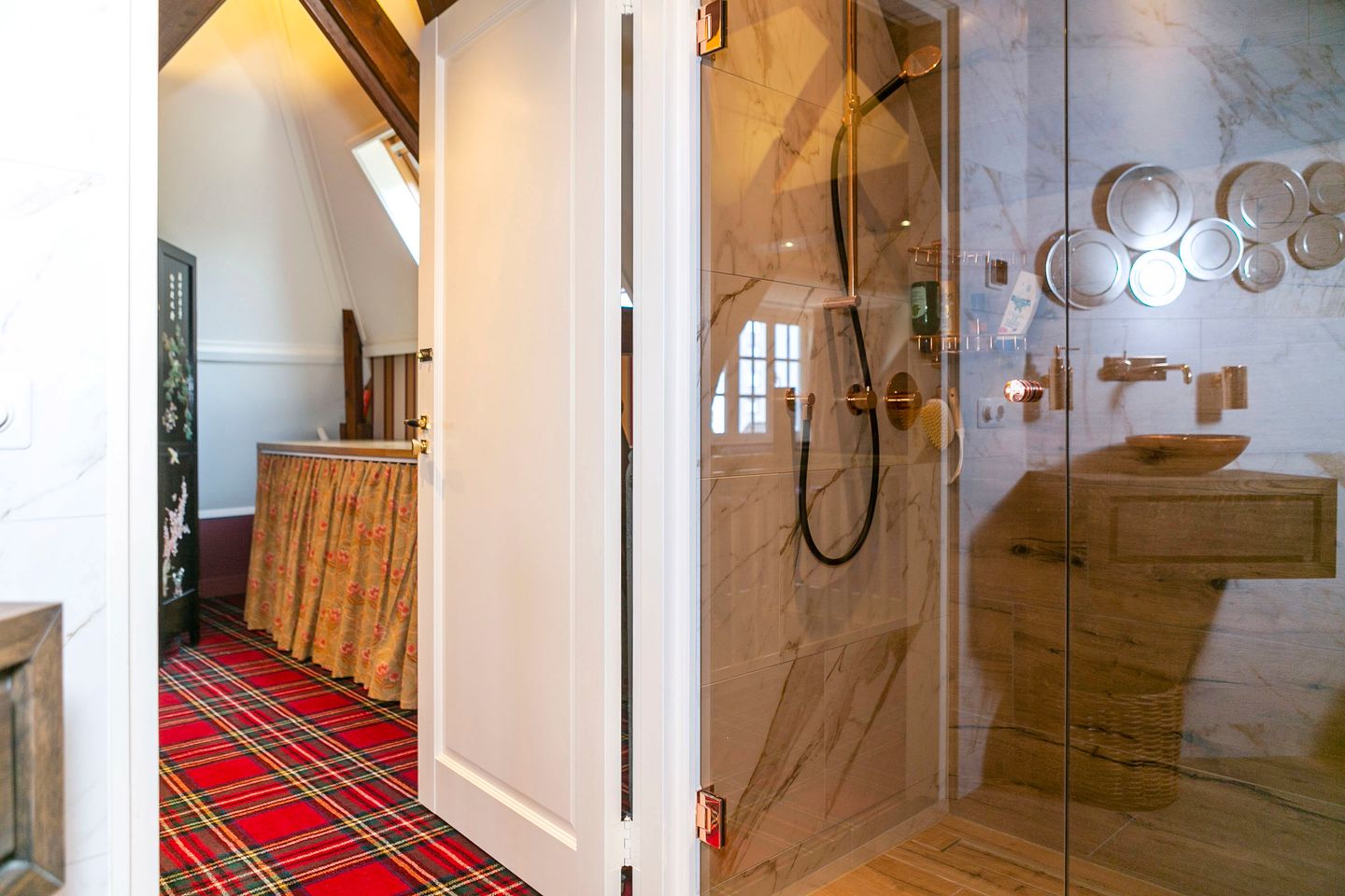 Foto 44 van Julianastraat 10