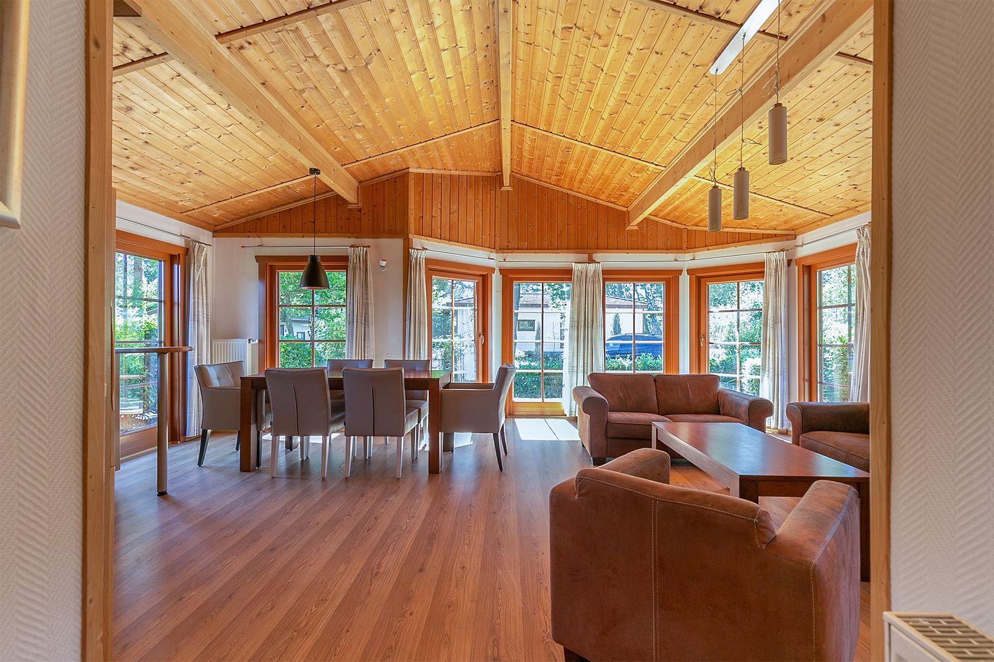 Foto 5 van Akerstraat 153-84