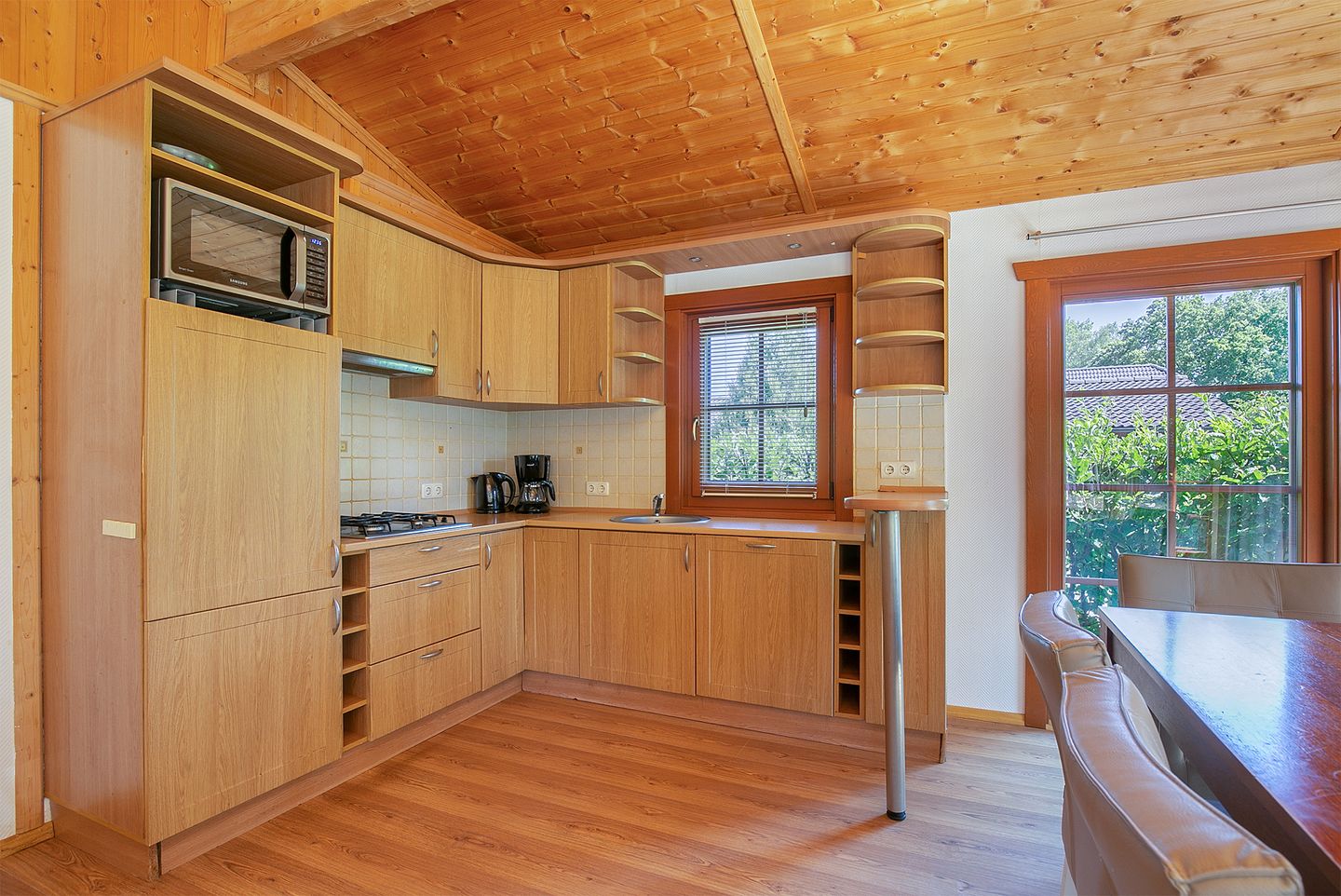 Foto 10 van Akerstraat 153-84