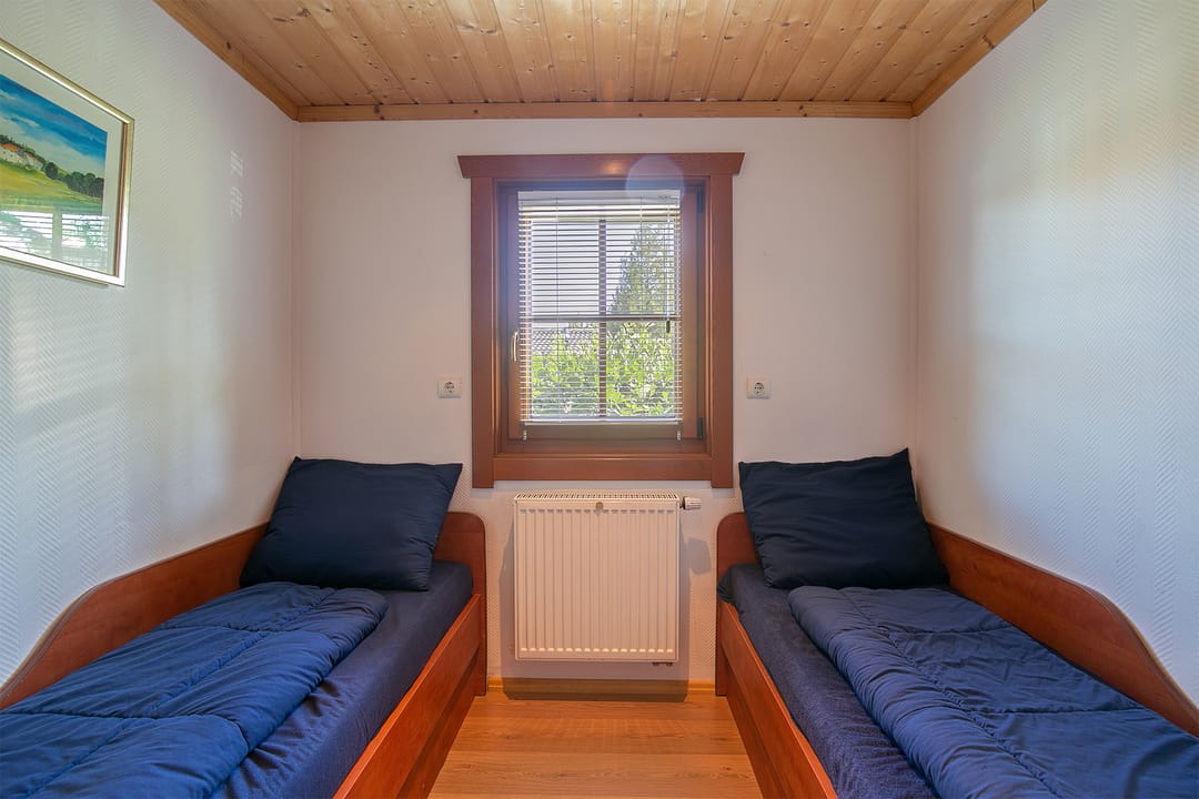 Foto 16 van Akerstraat 153-84