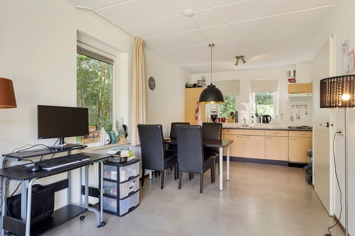 Photo 12 of Amerika 10-R56