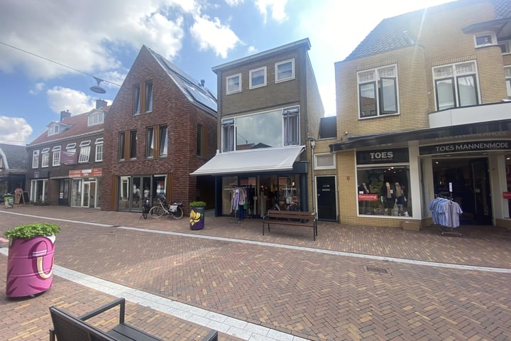 Maandereind 37, Ede