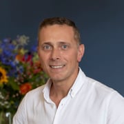 mr. Raymond van der Heijden - Makelaar (Directeur)