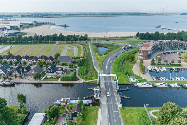 View photo 50 of Woonschepenhaven 16-WS