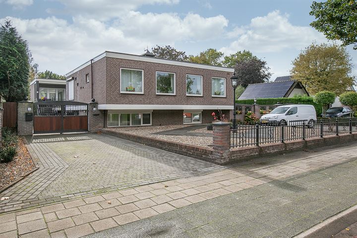 View photo 6 of Venloseweg 18-&18A+B