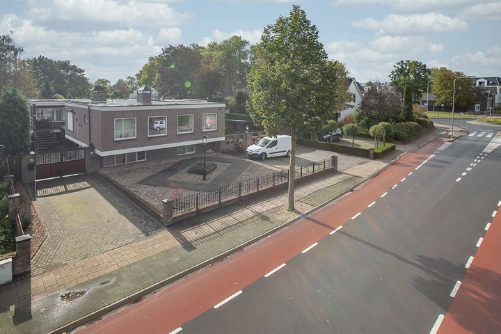 View photo 9 of Venloseweg 18-&18A+B