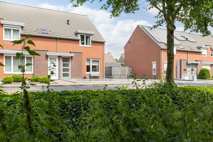8 oktoberstraat 19