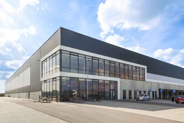 Rhijnauwen 4, Almere