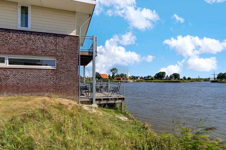 Foto 1 van Geuzehoeke 36-636