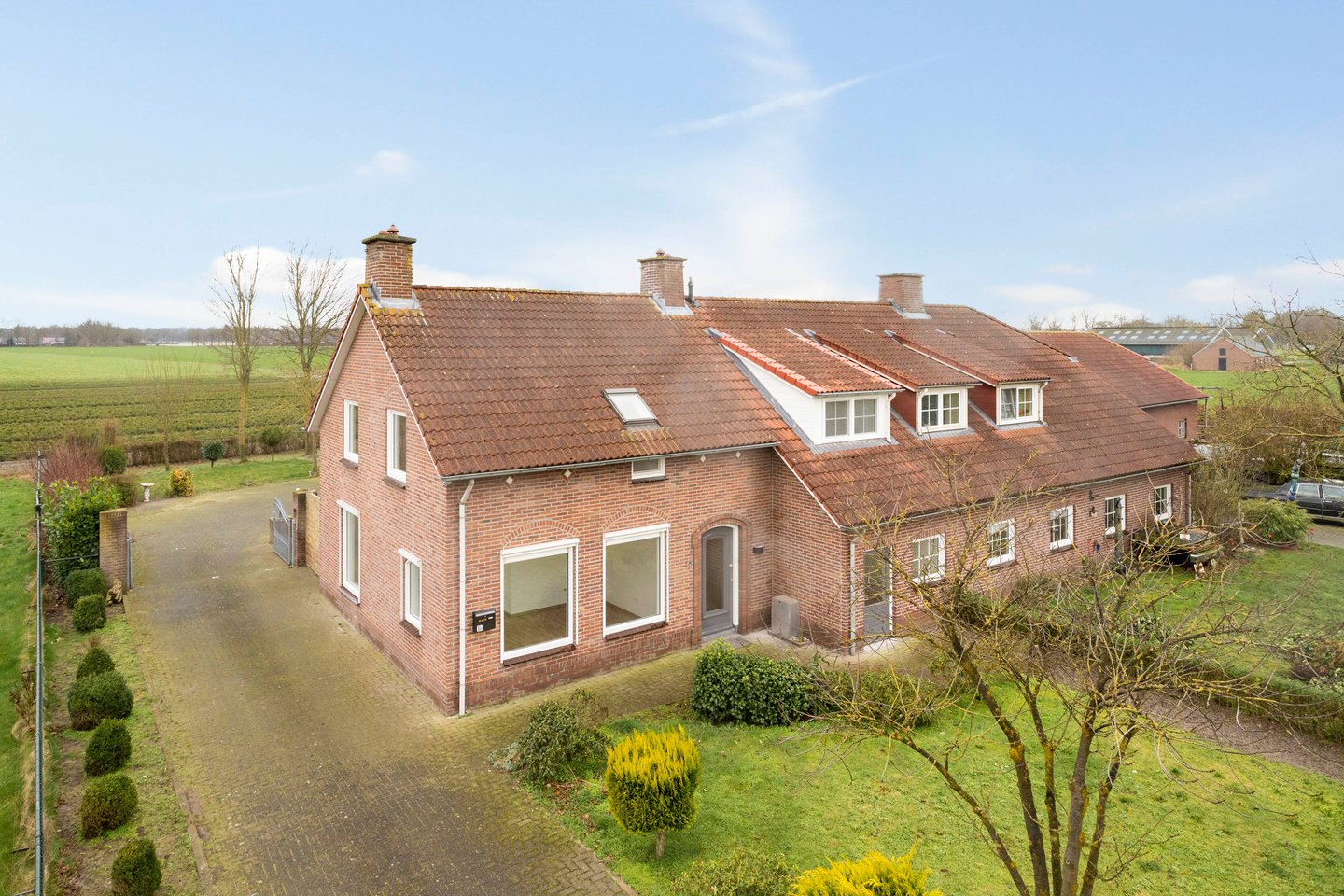 Bekijk foto 1 van Noordstraat 15