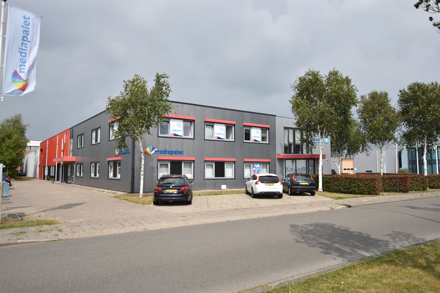 Bekijk foto 3 van Businesspark Friesland-West 35--35A