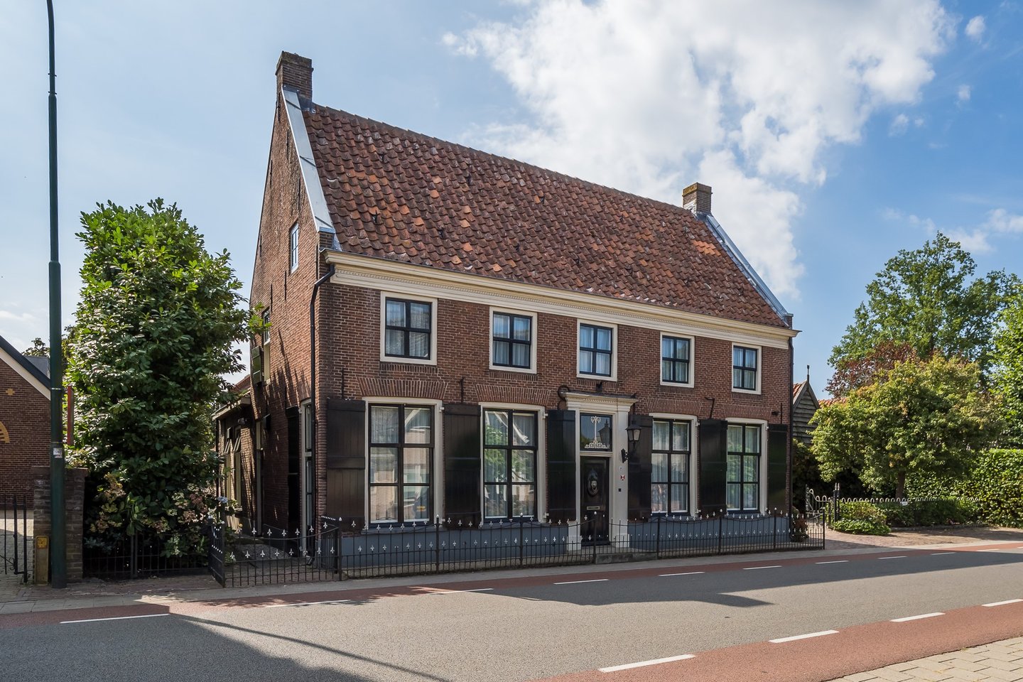 Bekijk foto 2 van Rijksstraatweg 22