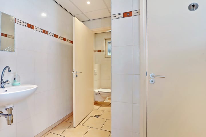 Foto 19 van Rijksweg 1-A