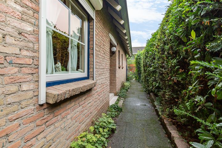 Bekijk foto 7 van Vinkenissestraat 17