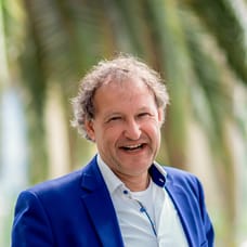 Guus Vries - NVM Register Makelaar