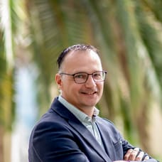 Jan Bart van Olst - NVM Register Makelaar