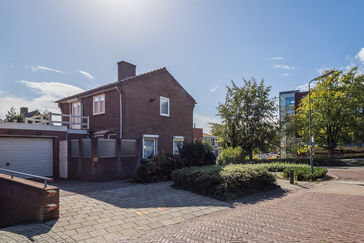 View photo 2 of Nieuwe Veenendaalseweg 58