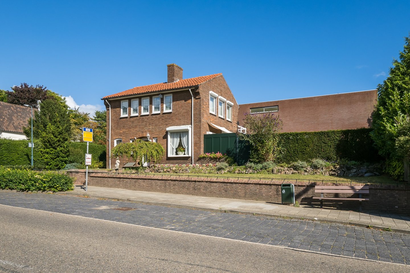 View photo 4 of Nieuwe Veenendaalseweg 58