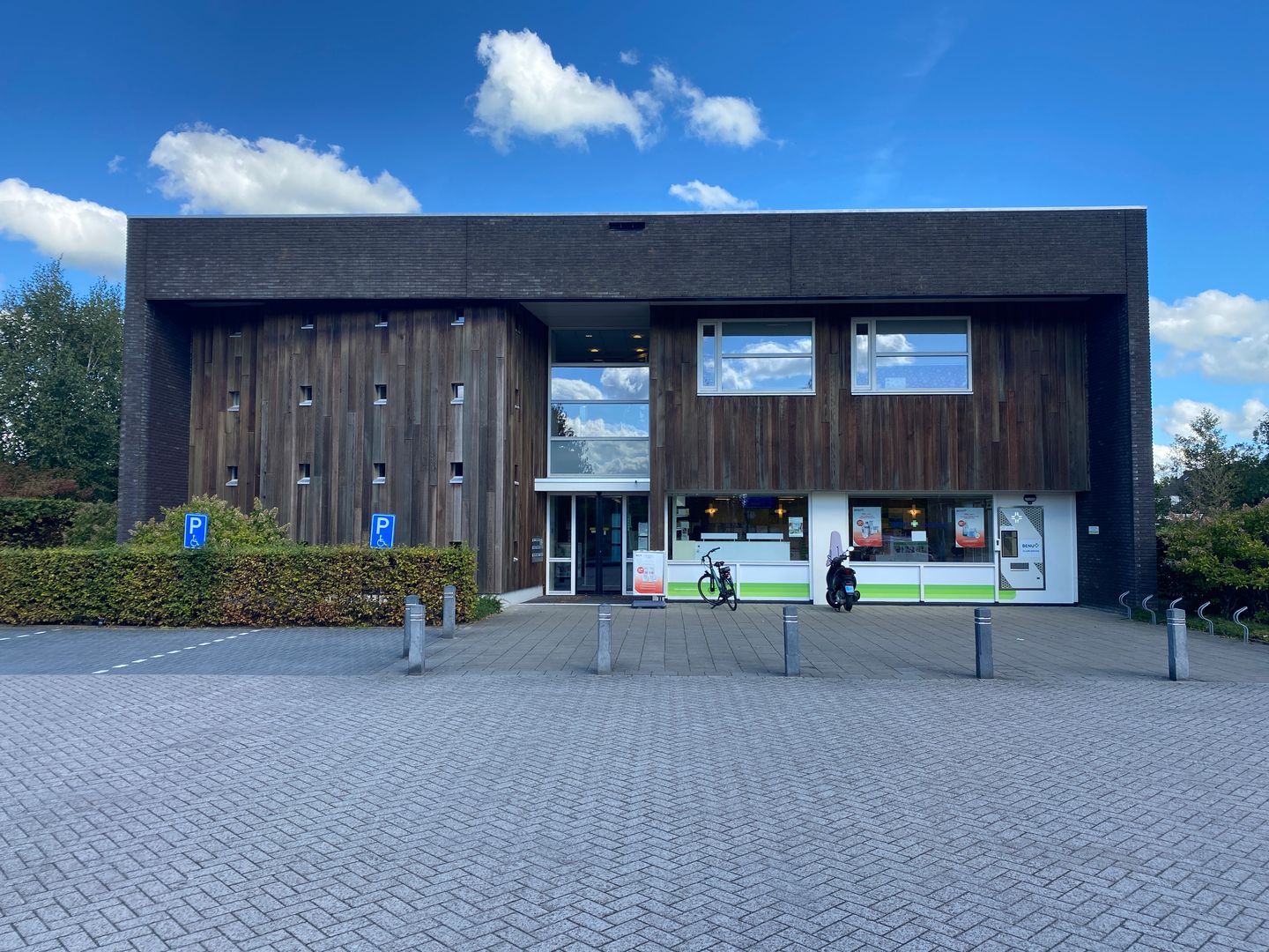 Bekijk foto 2 van Nije Jirden 12-B