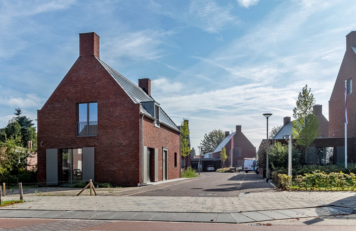 Bekijk foto 3 van Julianahof 1