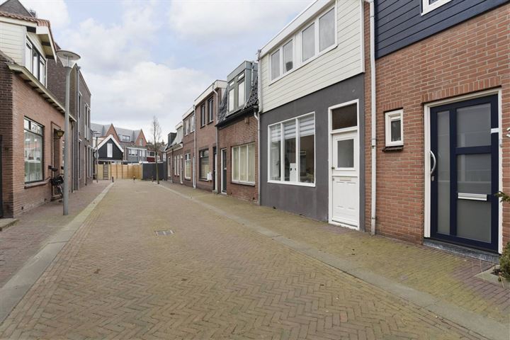 Bekijk foto 5 van Diaconiestraat 32