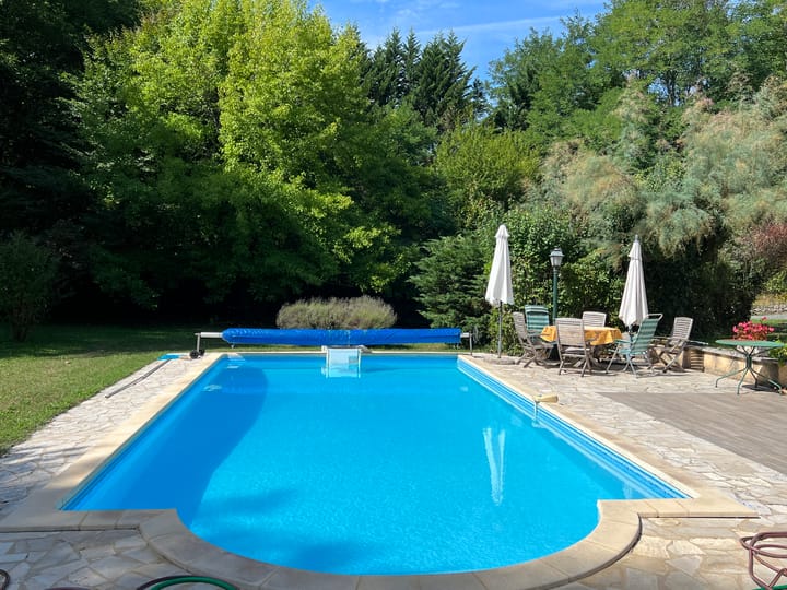 Foto 3 van Route de La Garenne 49