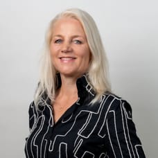 M.C. Uffen RMT - NVM Register Makelaar (Directeur)