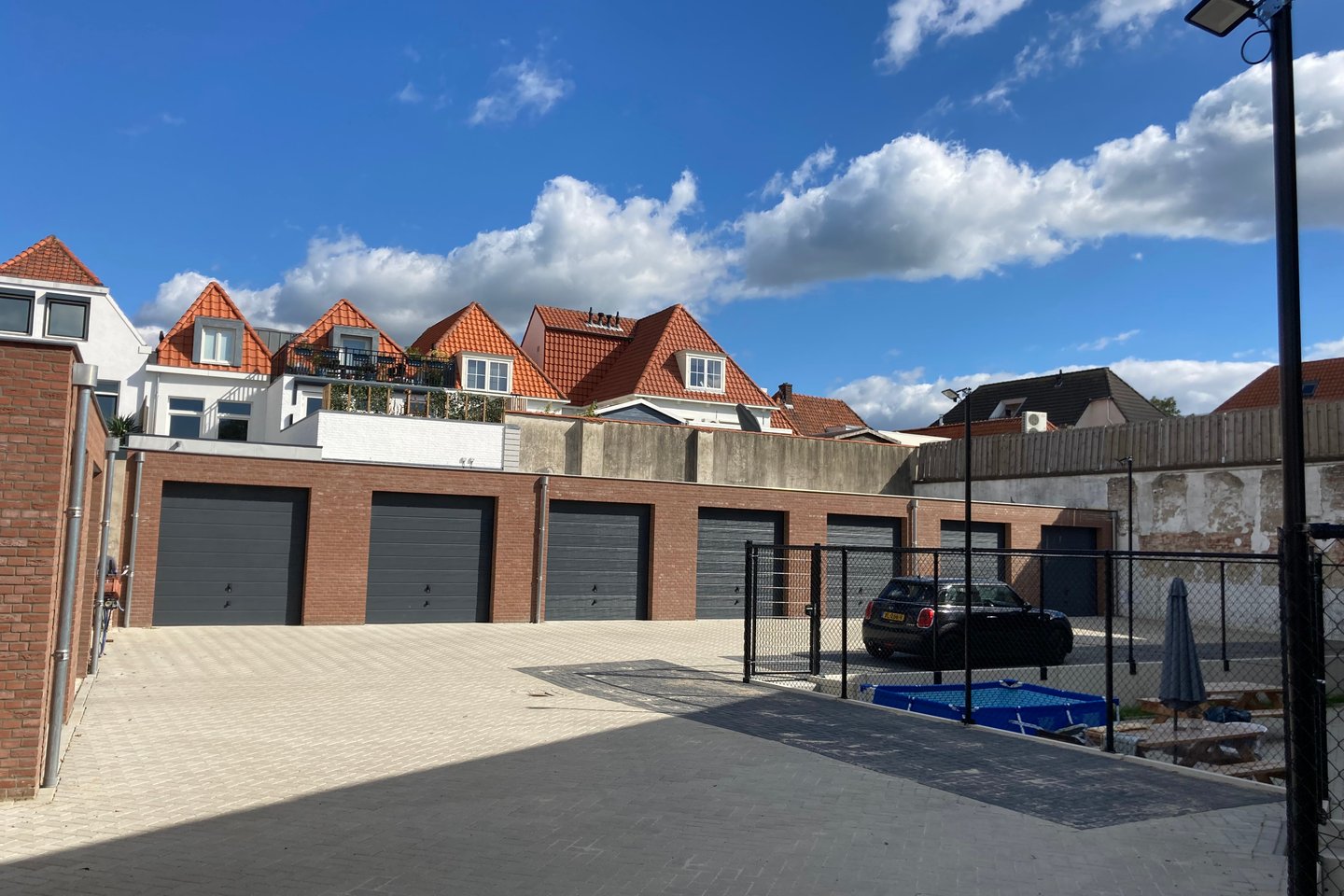Bekijk foto 1 van Lindebaan 18 GAR