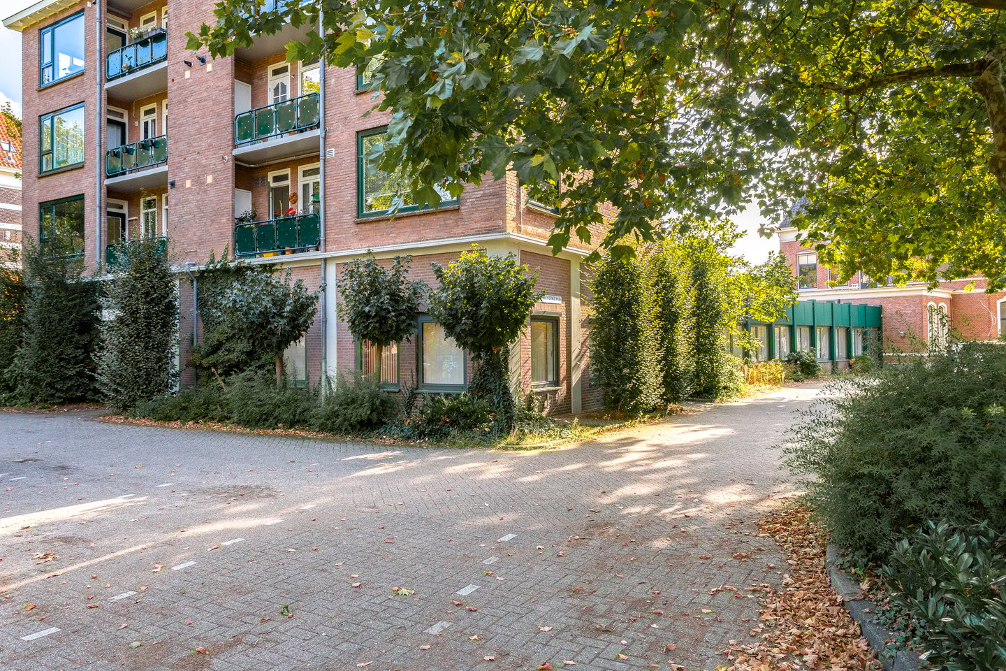 Bekijk foto 3 van Burg. Dijckmeesterweg 12 a
