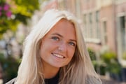Julia Verhoeks - Commercieel medewerker