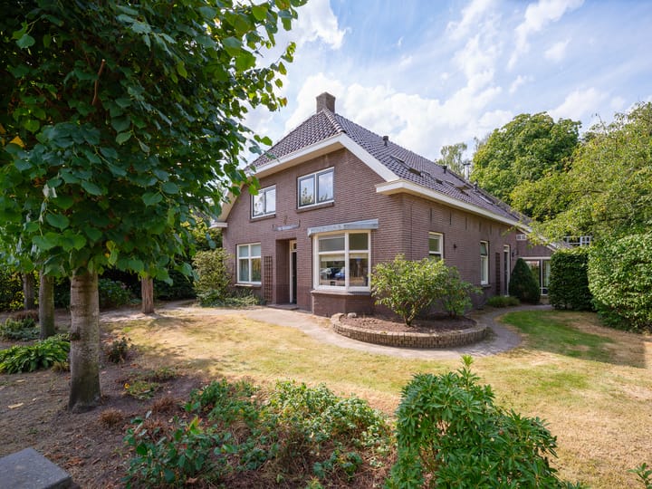 Photo 4 of Hoofdstraat 14