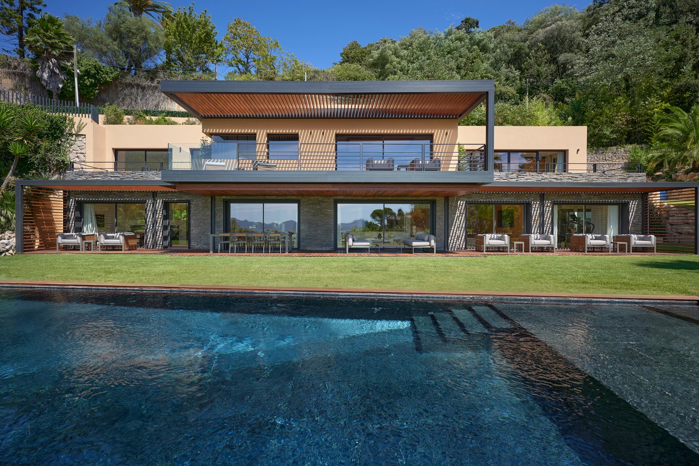 Bekijk foto 2 van Villa Hermès
