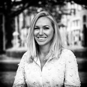 Fleur Schiering - Hofland - Commercieel medewerker