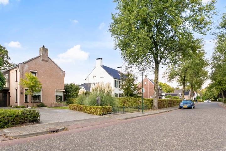 Bekijk foto 44 van Burgemeester Verheugtstraat 29