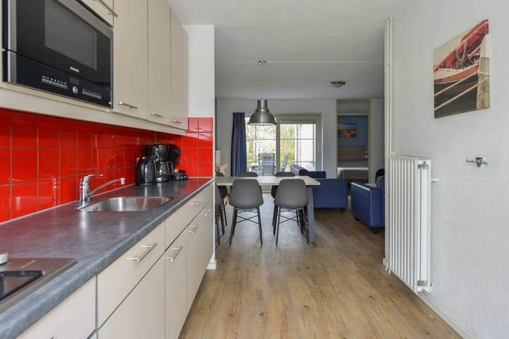 Photo 14 of Cardium 36