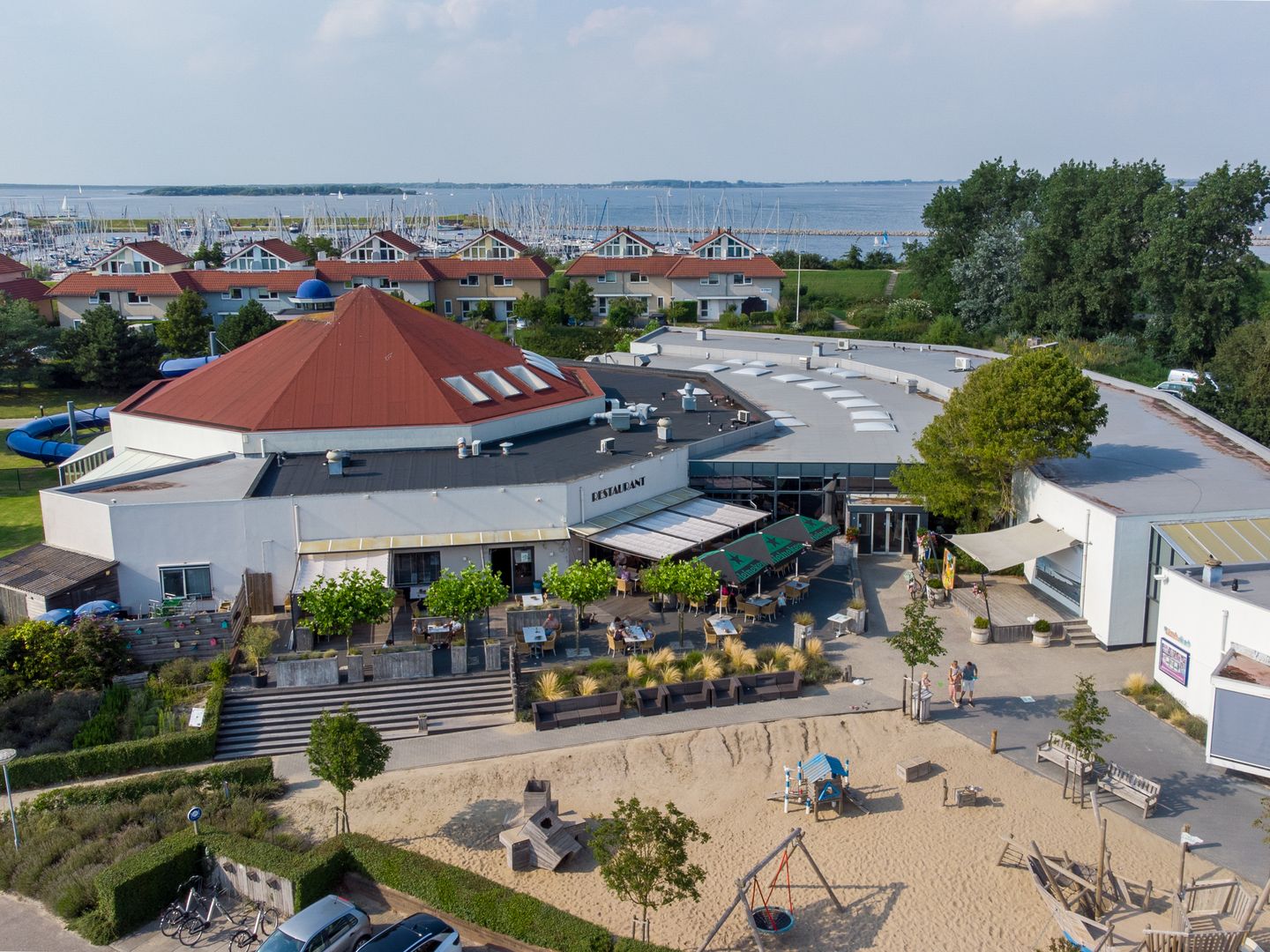 Foto 34 van Cardium 36