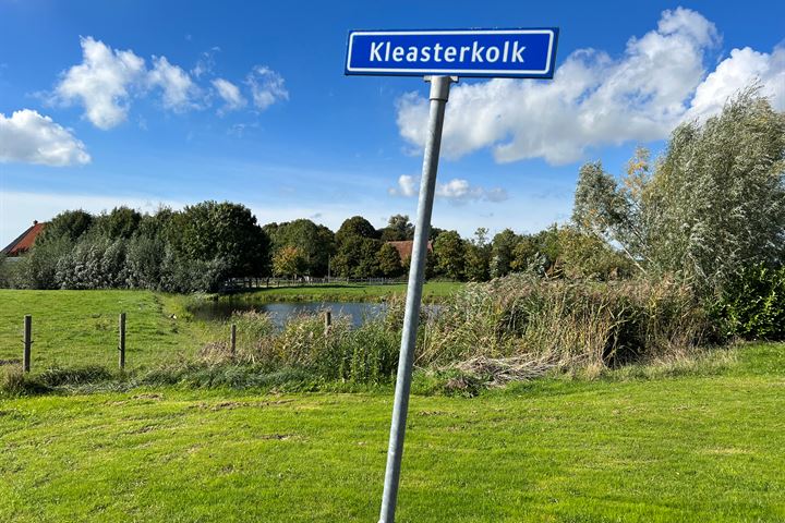 View photo 12 of Kleasterkolk