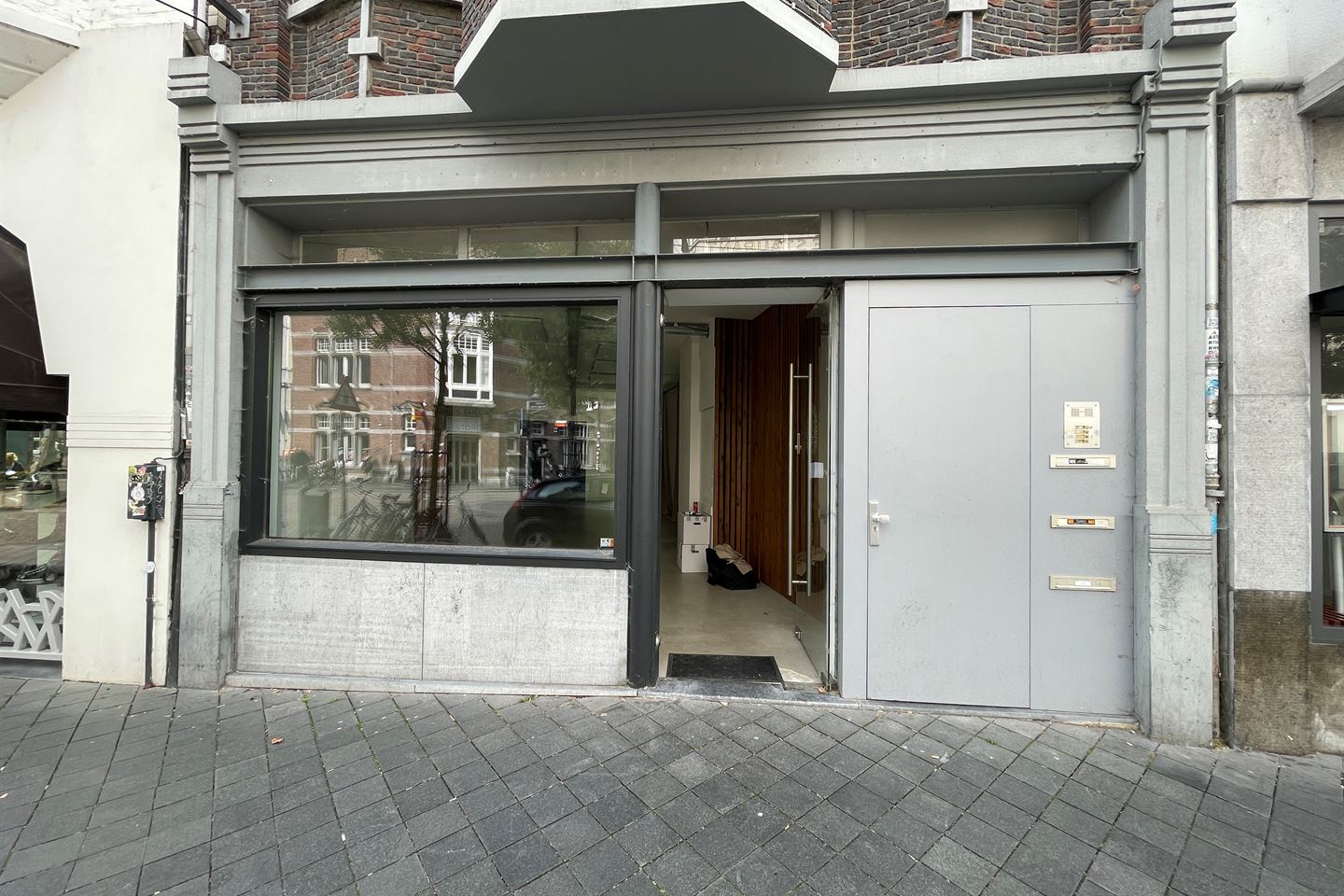 Bekijk foto 1 van Wycker Brugstraat 3