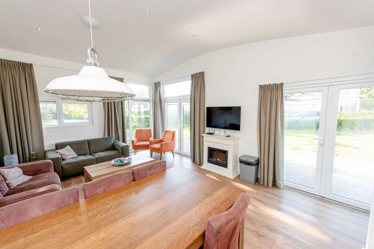 Photo 20 of Akerstraat 153-125