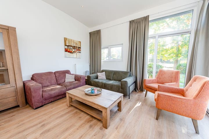 Foto 21 van Akerstraat 153-125