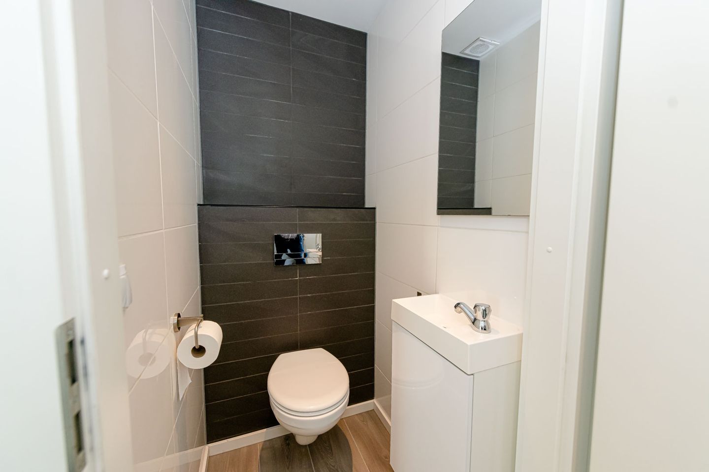 Photo 35 of Akerstraat 153-125