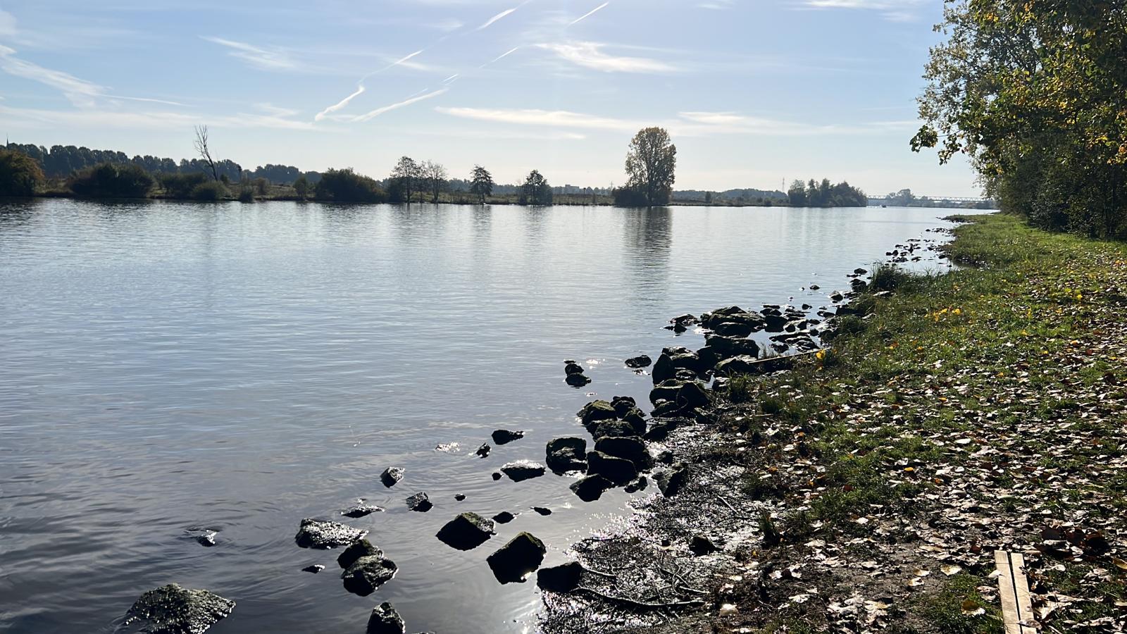 Foto 12 van Broekstraat kavel 2, dijkzijde