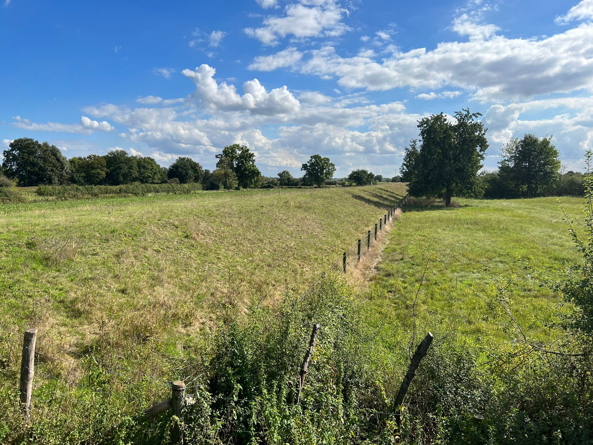 Foto 6 van Broekstraat kavel 2, dijkzijde