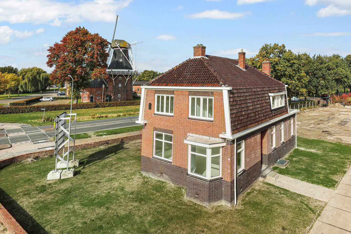 Bekijk foto 3 van Nassaustraat 105