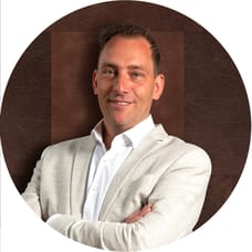 Antoon (A.A.) van den Broek - Real Estate Agent