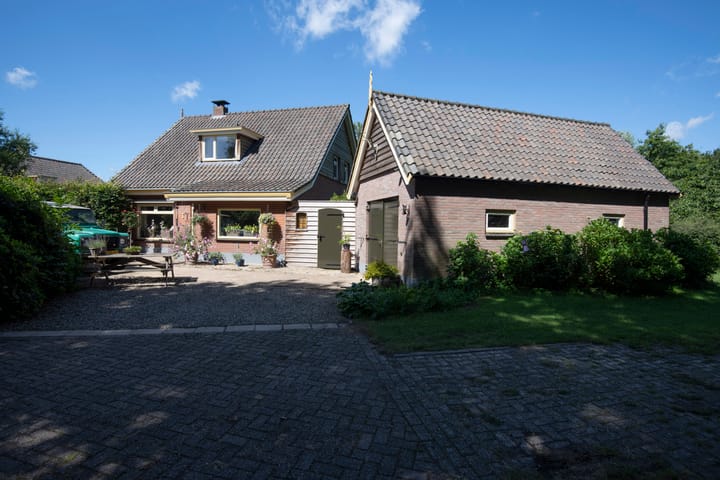 Foto 63 van Vurenboomweg 2