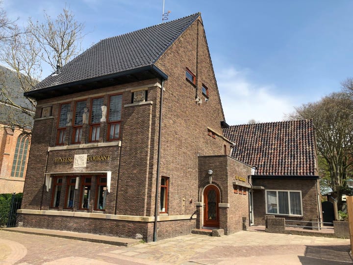 Foto 1 van Vismarkt 7-7A